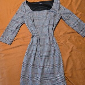 Express Black, White, And Red Plaid 3/4 Sleeve Dress With Asymmetric Hem Detail